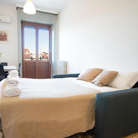 I Host - Sant'agostino 7 公寓 米兰